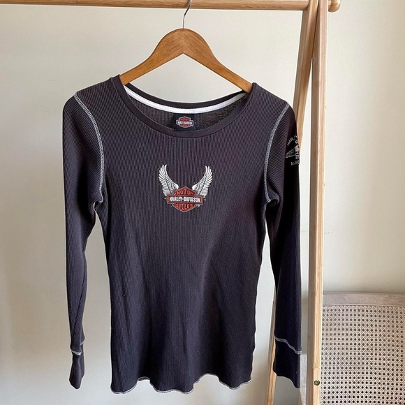 Vintage Harley Davidson Motorcycles Embroidered Thermal Shirt in Chocolate Brown - Picture 2 of 6